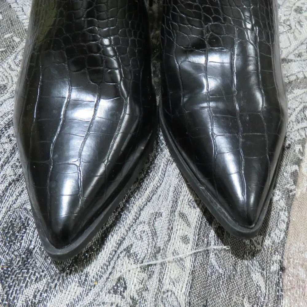 Justfab Black croc embossed Olwen Bootie Ankle boot size 10 pointed toe